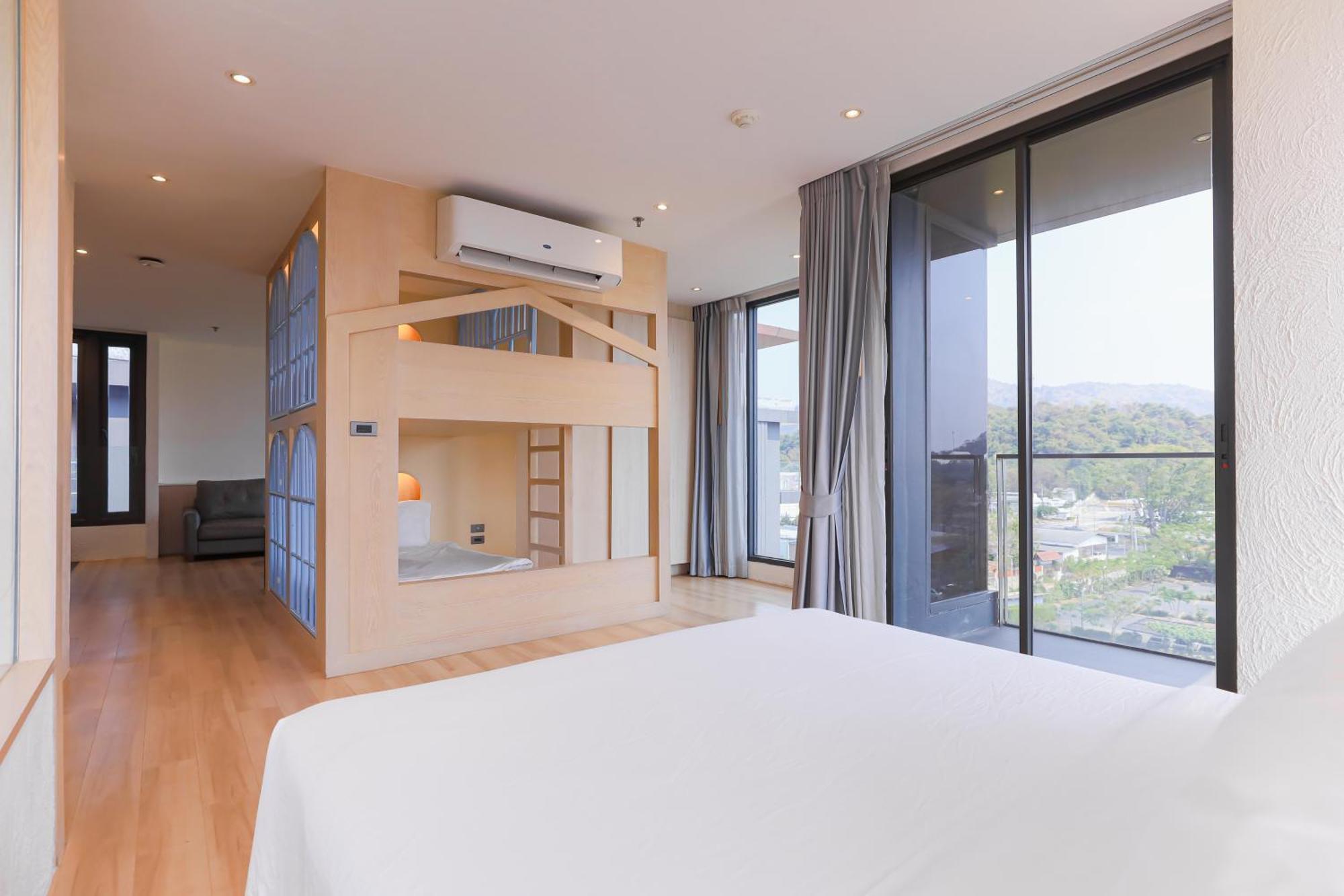 Balcony Seaside Sriracha Hotel & Serviced Apartments Si Racha Luaran gambar
