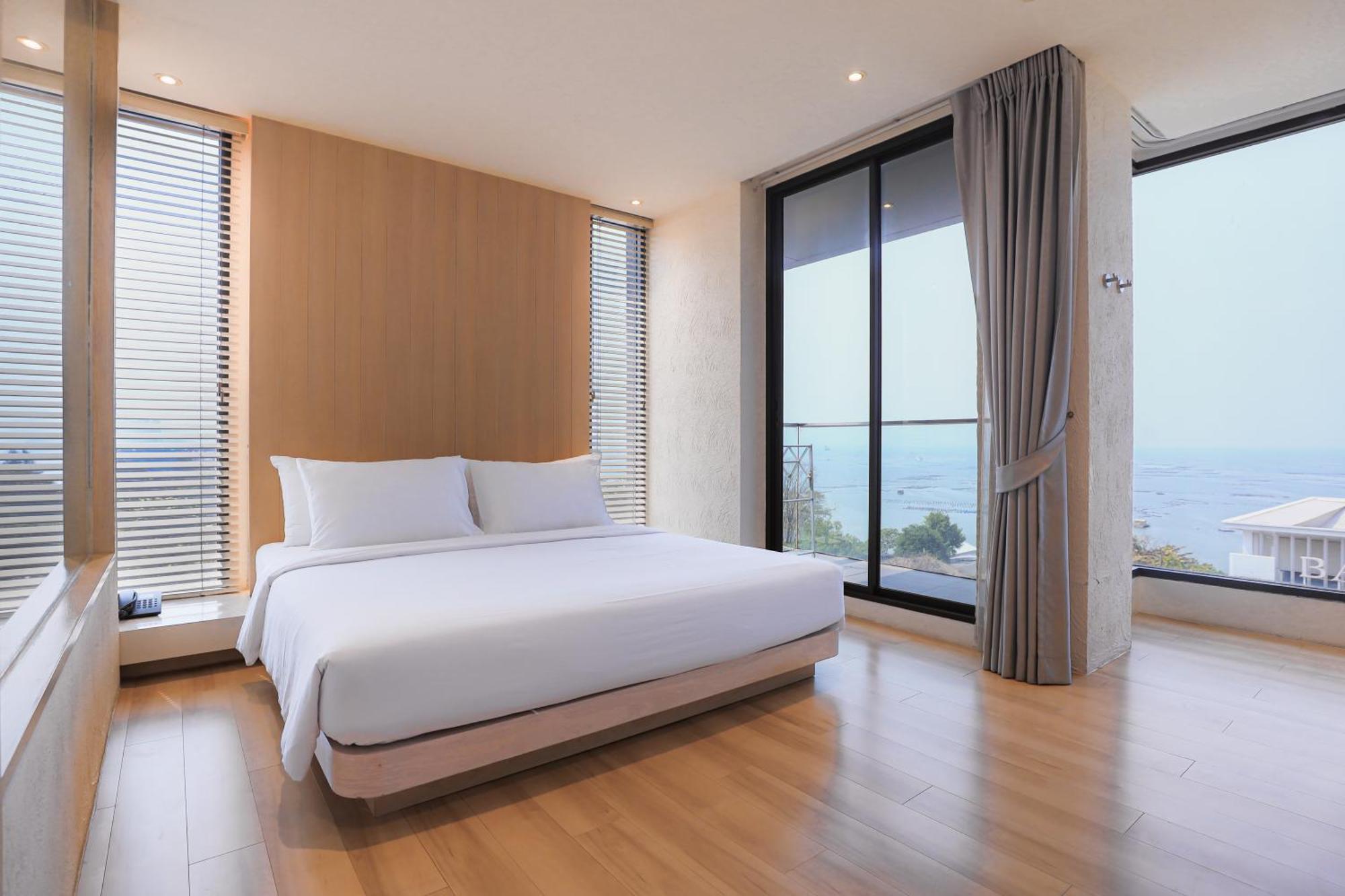 Balcony Seaside Sriracha Hotel & Serviced Apartments Si Racha Luaran gambar